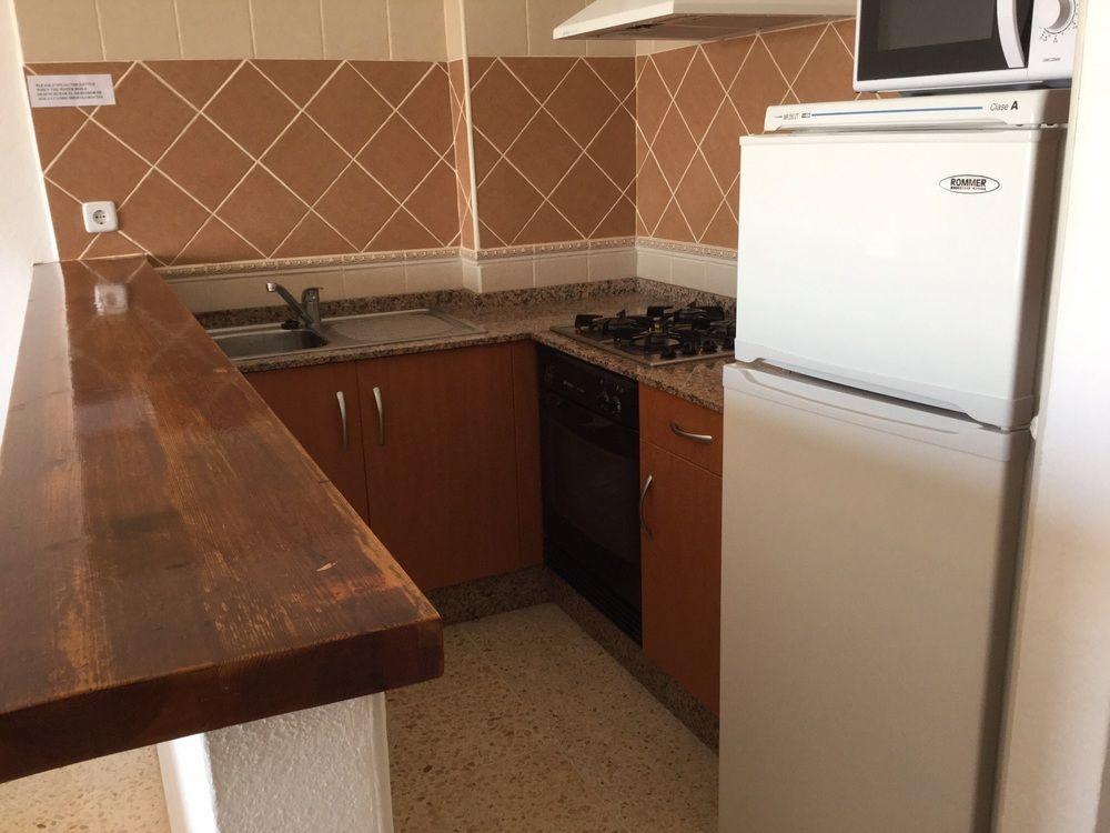 Apartamentos Alba Sant Antoni de Portmany Екстериор снимка