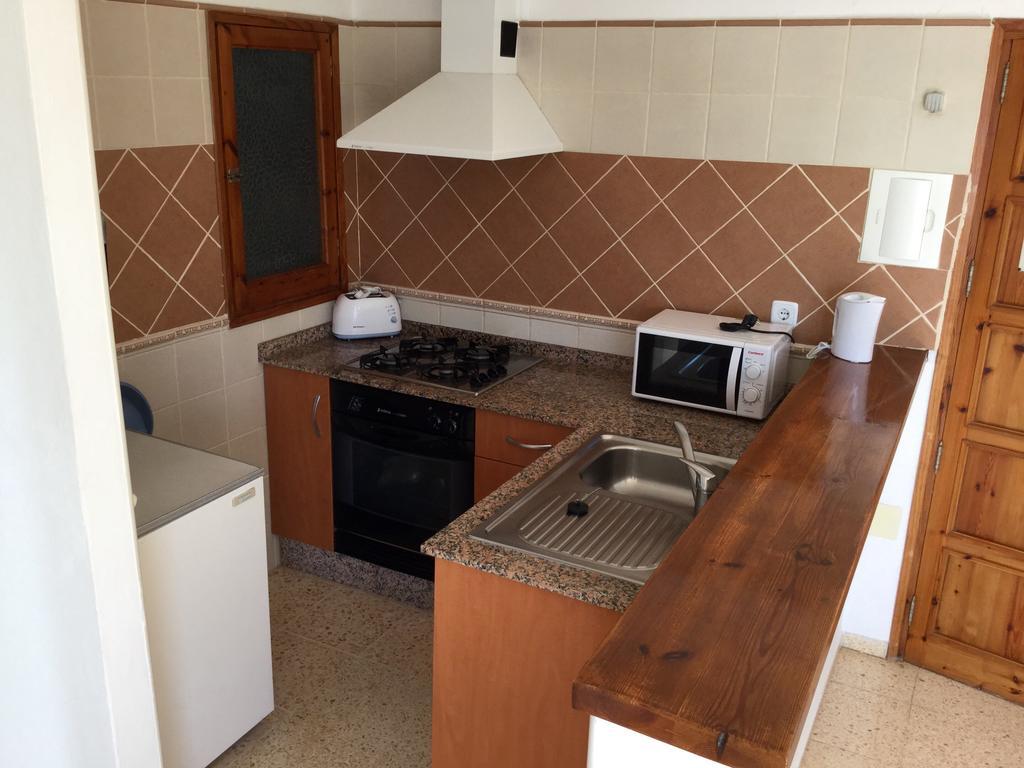 Apartamentos Alba Sant Antoni de Portmany Екстериор снимка