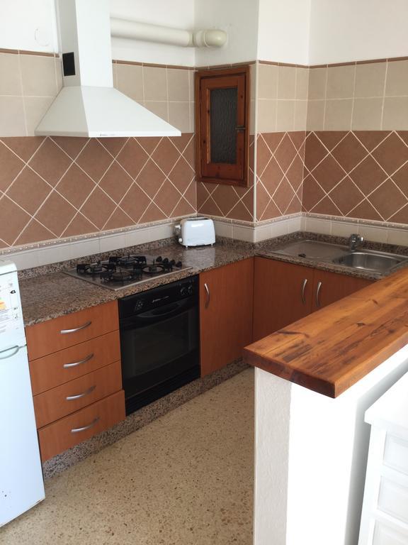 Apartamentos Alba Sant Antoni de Portmany Екстериор снимка